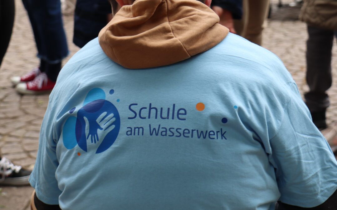 Hurra unsere Schulshirts sind da!